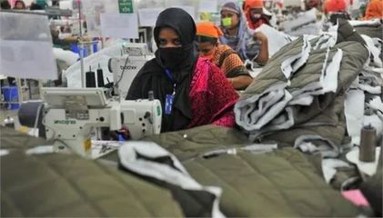 15万中国人涌入“淘金”,9000家服装厂遍地开花,这个小国真火了!