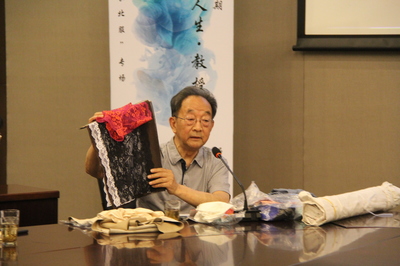 永远跟党走 北京服装学院张大省谈做好本职工作是党员的责任与义务