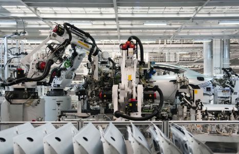 2025中国经济回眸 攀高逐新，质胜未来——新质生产力在纺织业一线的发展见闻